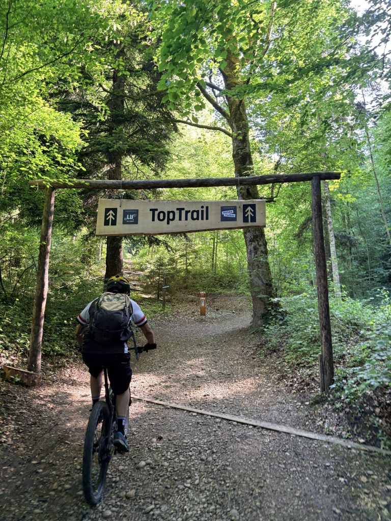 eMTB: Trailtechnik für mehr Flow und Sicherheit